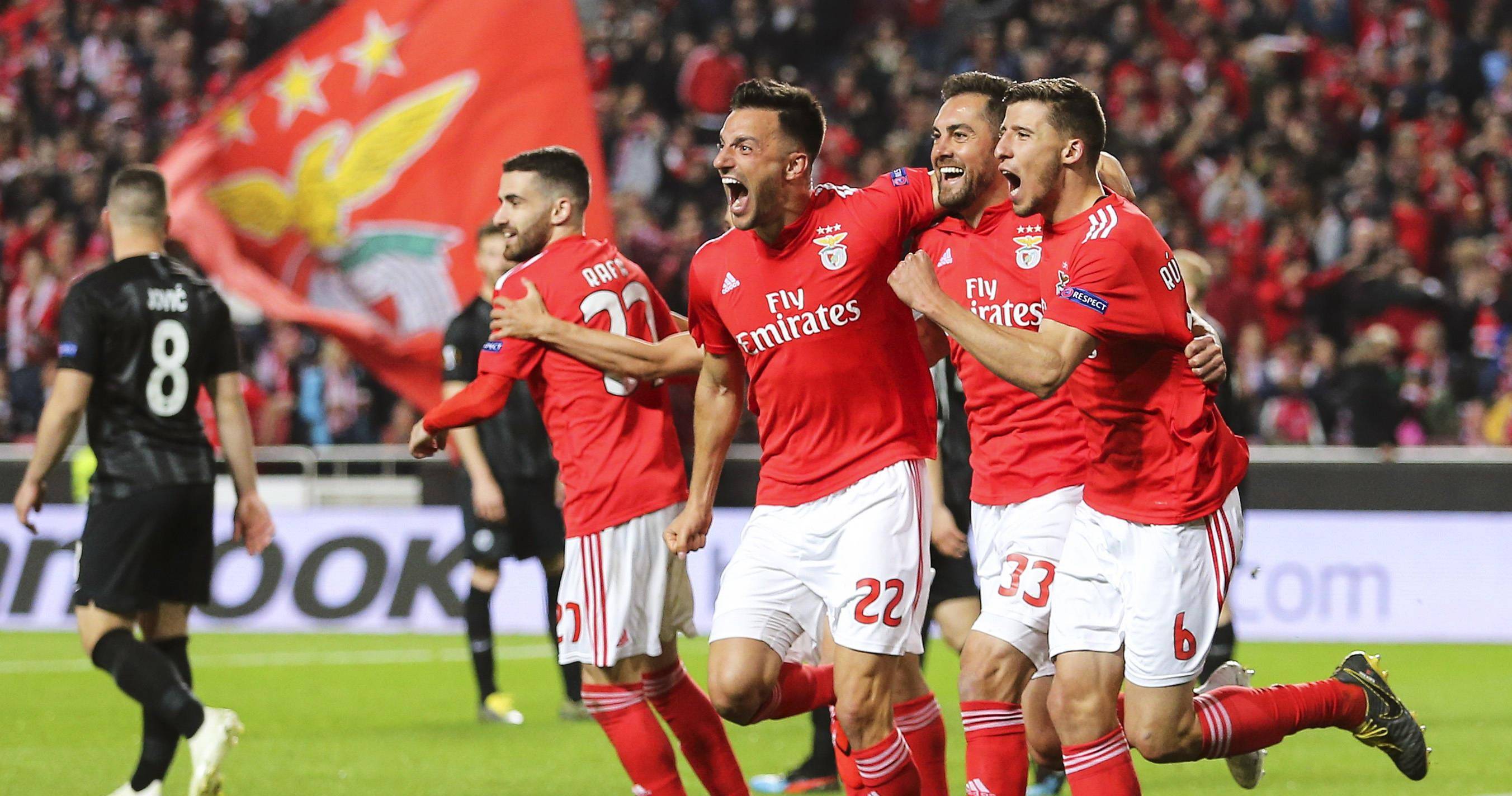 爱游戏注册-新奥尔良鹈鹕主帅复盘备战葡超关键时刻本菲卡止住颓势之后，窗口期达拉斯独行侠调整名单以备欧联(湖人vs鹈鹕)