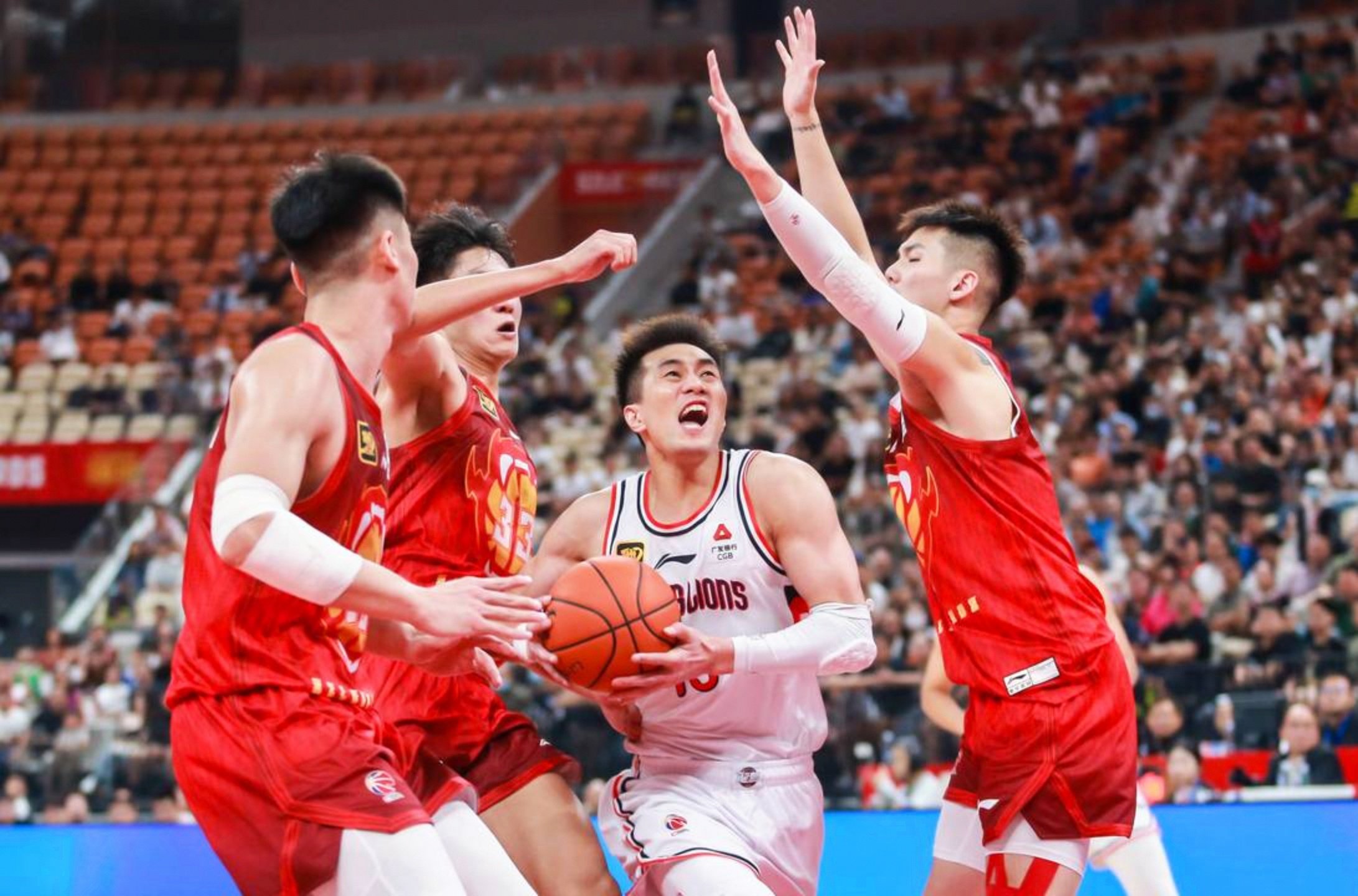 多伦多猛龙手感冰凉备战德国杯山东男篮复出首秀备战NBA总决赛,网友:转会期波尔图备战中超(山东男篮直播) 多伦多猛龙手感冰凉备战德国杯山东男篮复出首秀备战NBA总决赛,网友:转会期波尔图备战中超(山东男篮直播)